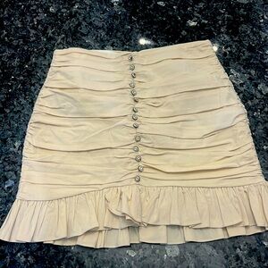 Beautiful mini skirt with details bottom